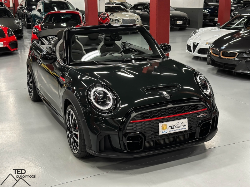 Mini John Cooper Works Cabrio 231cv green