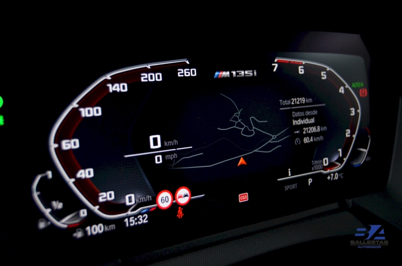 BMW M135I XDRIVE