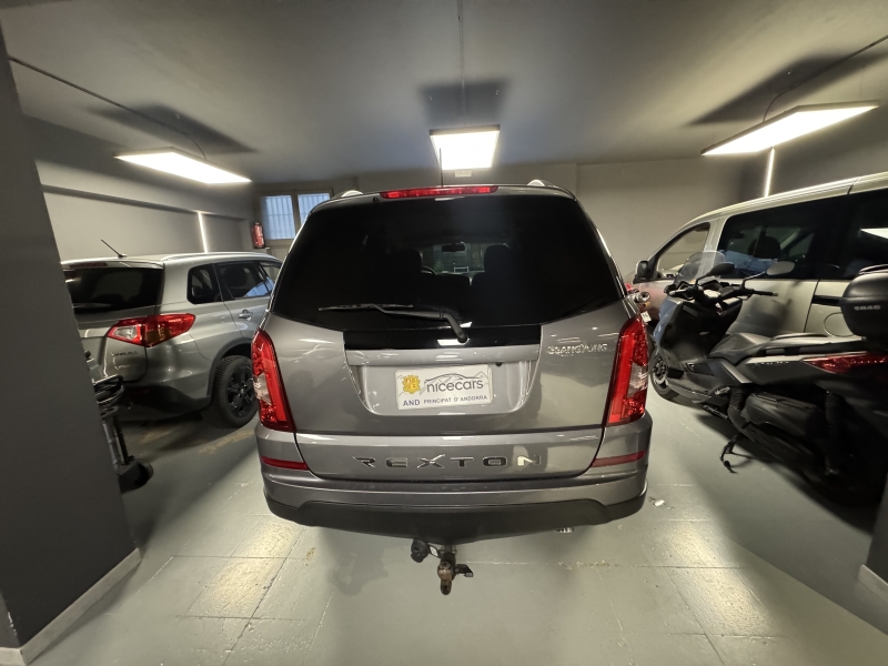 Ssang yong rexton