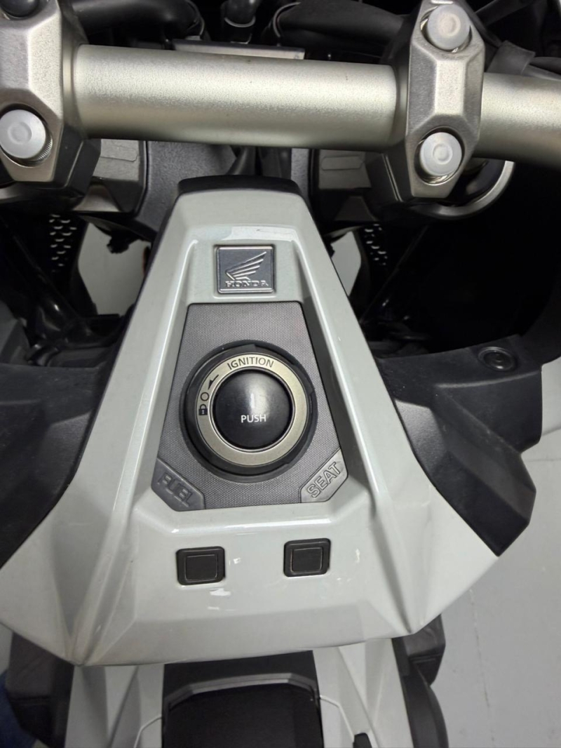 Honda ADV 750