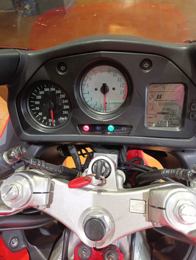 HONDA VFR 800