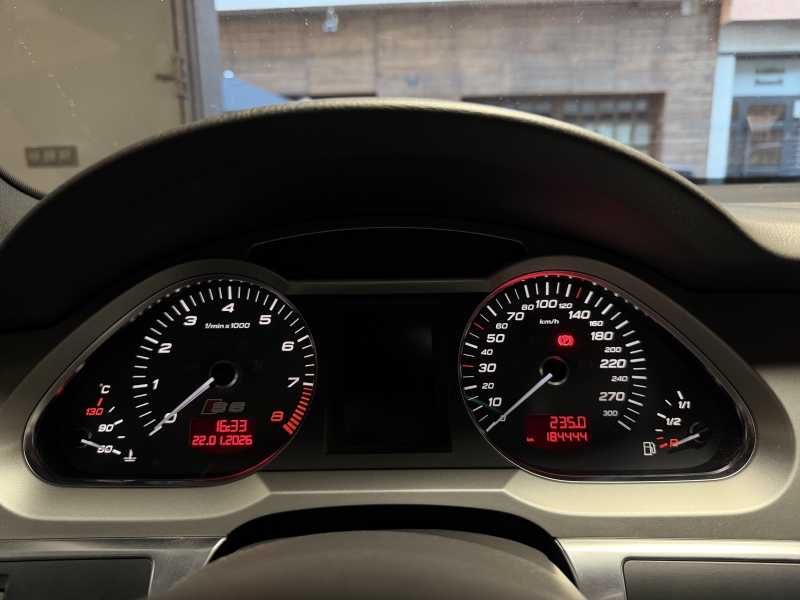 Audi S6 5.2 V10 Quattro 435cv