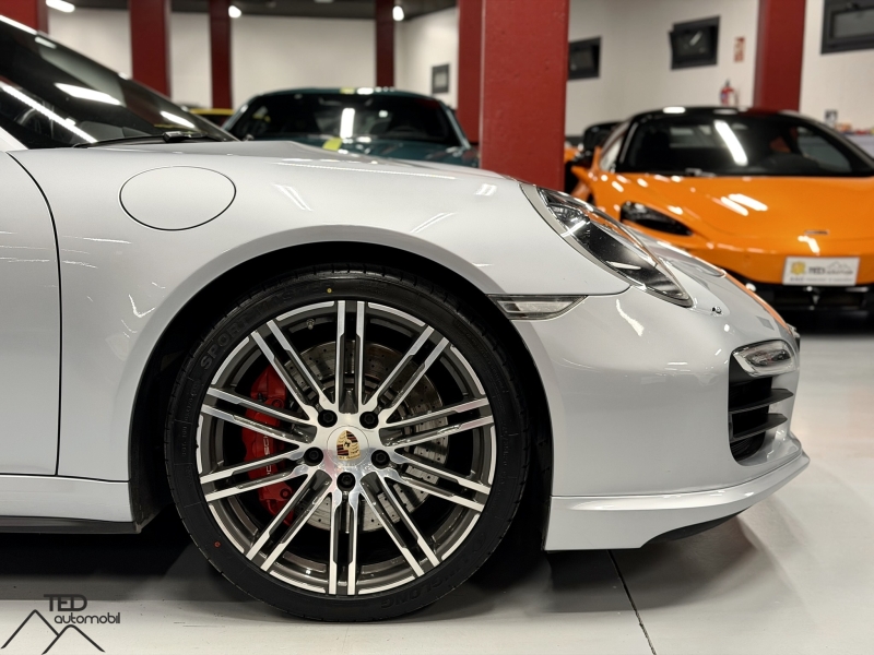 Porsche 911 991 Turbo 520cv