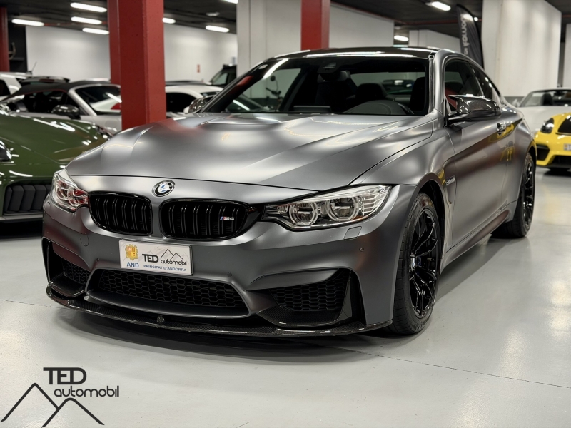 BMW M4 DKG 431cv Carbon