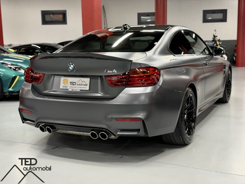 BMW M4 DKG 431cv Carbon