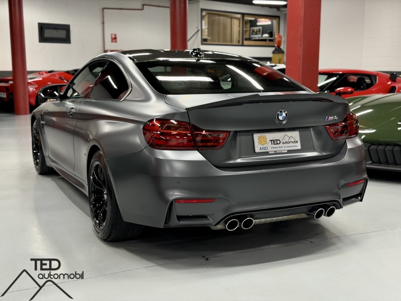 BMW M4 DKG 431cv Carbon