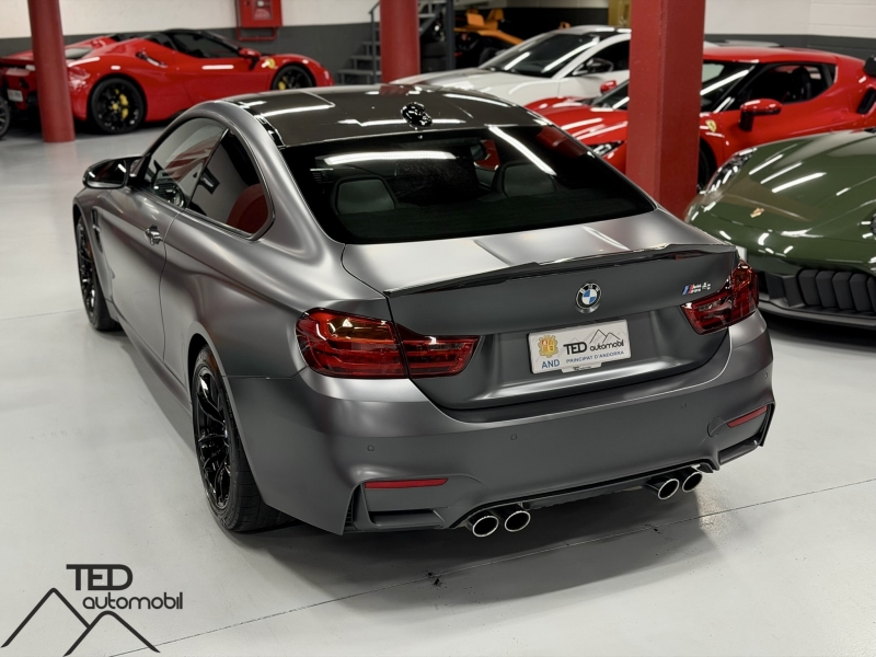 BMW M4 DKG 431cv Carbon