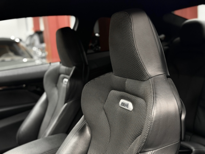 BMW M4 DKG 431cv Carbon
