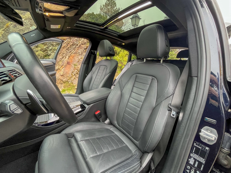 BMW X4 M40i