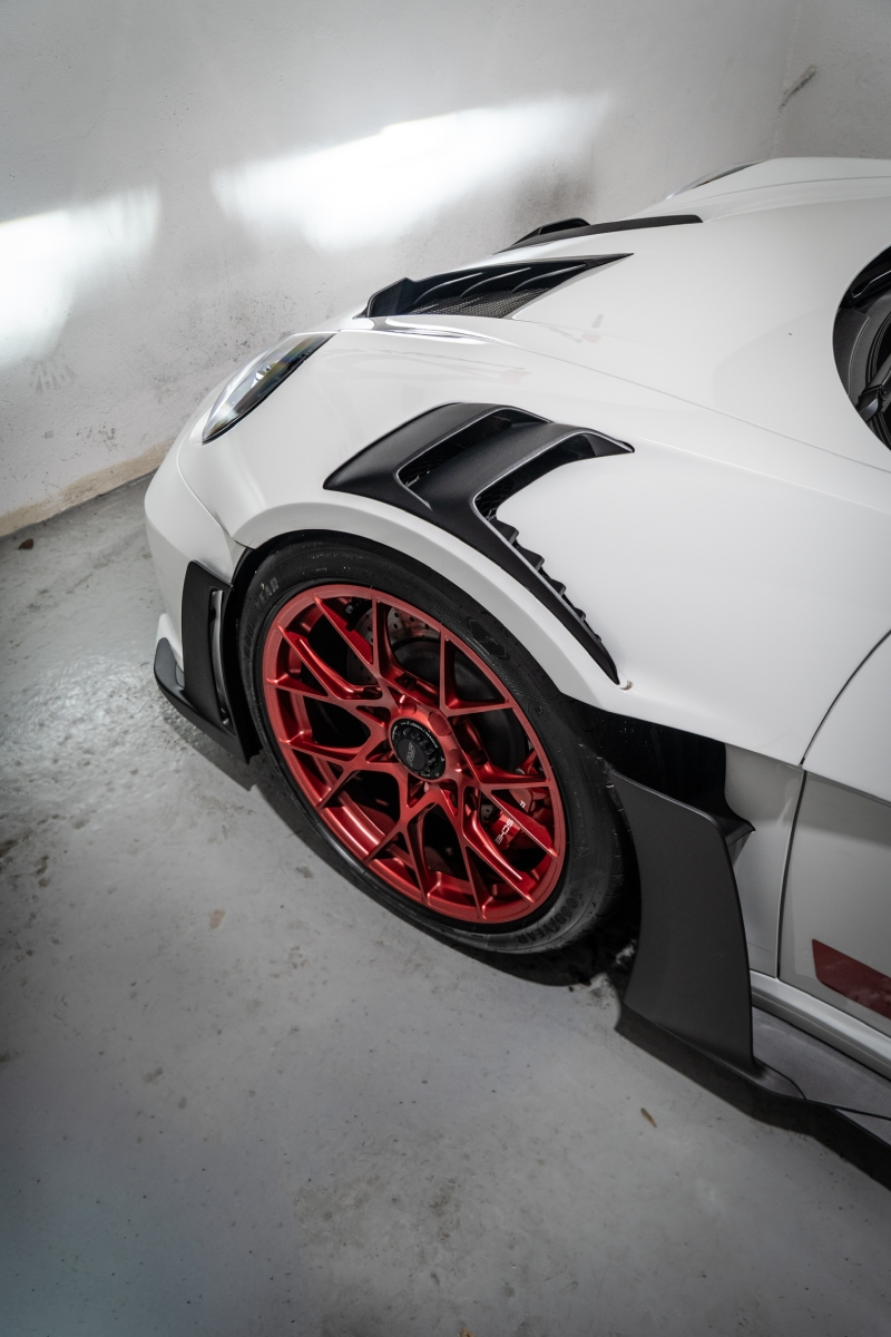 PORSCHE 911 992 GT3 RS