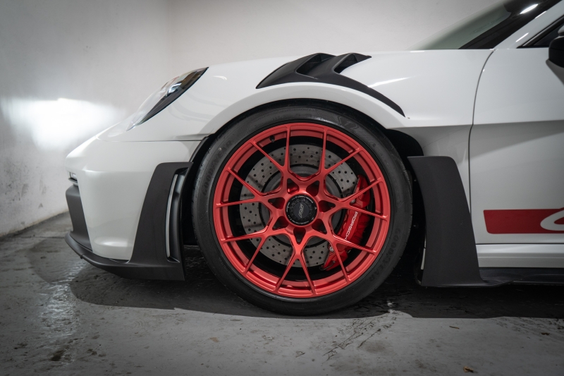 PORSCHE 911 992 GT3 RS