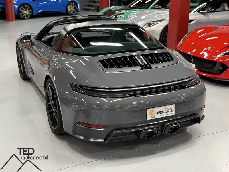Porsche 911 992.2 Targa 4 GTS 541cv Carbon Ceramics