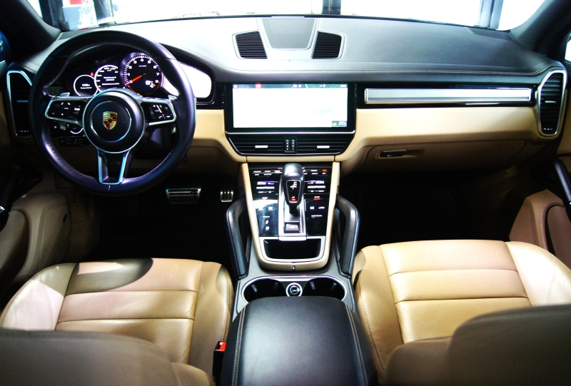 PORSCHE CAYENNE S 440CV