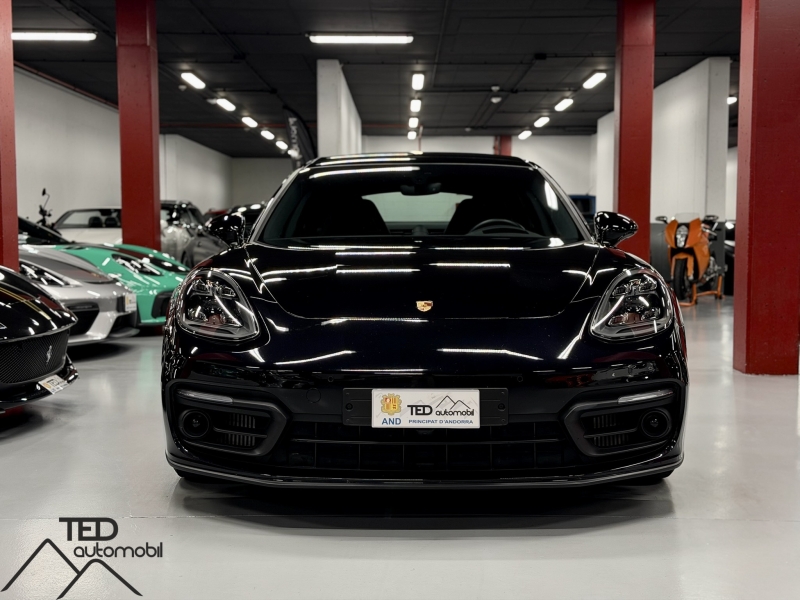 Porsche Panamera 4S 560cv