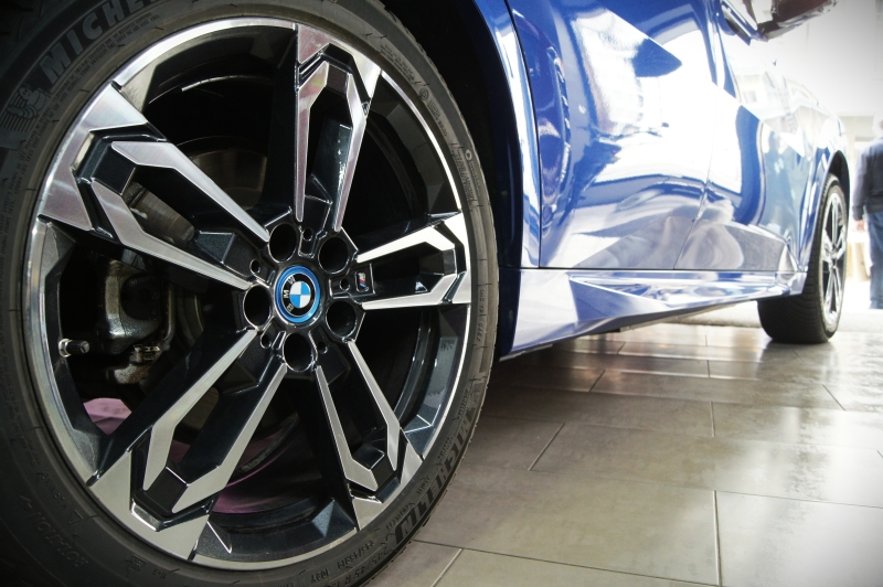 BMW iX2 XDRIVE 30 306CV * 100% ELECTRIC *