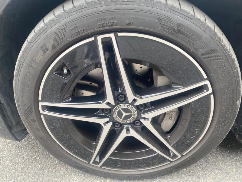 Mercedes-Benz C 300 e Estate AMG Line Premium Plus – 2024