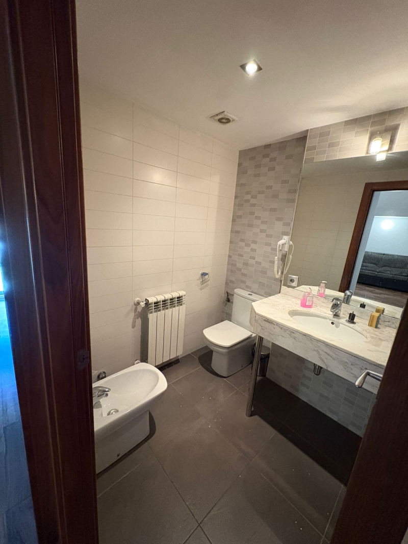 FLAT FOR RENT IN ENCAMP