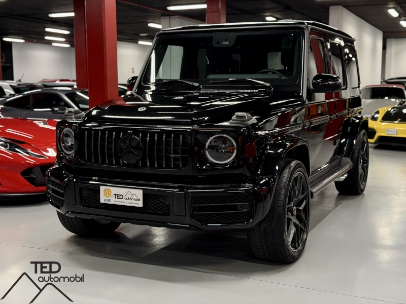 Mercedes G63 AMG V8 585cv