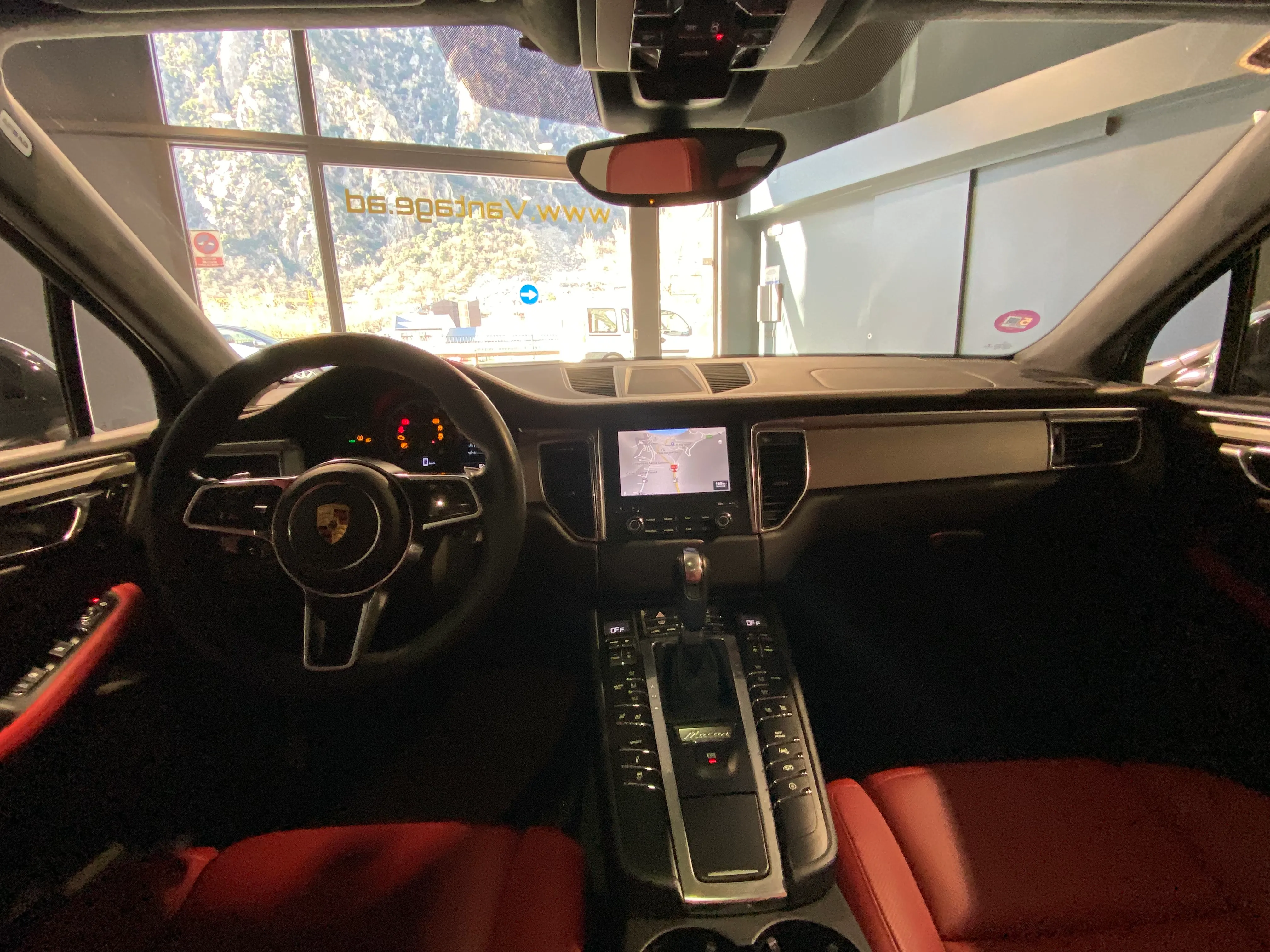Porsche Macan Turbo