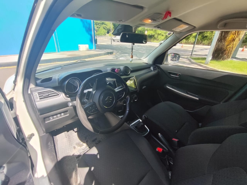 Suzuki Swift 4x4 / 1.2 / Petrol hybrid / 2020