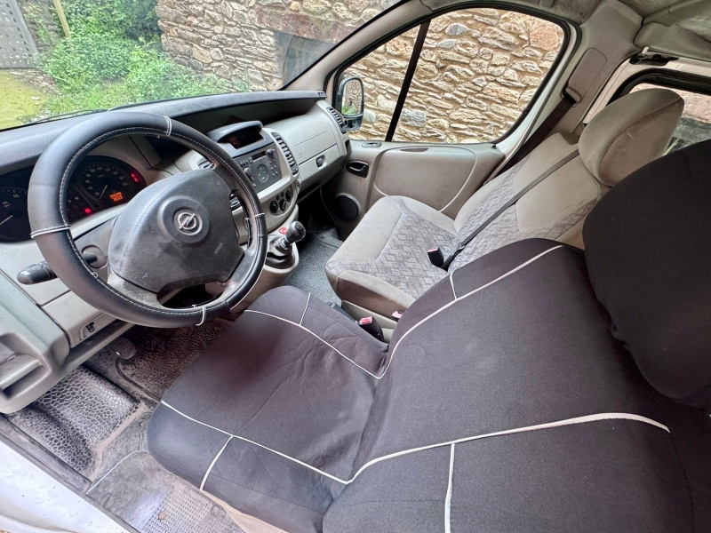 OPEL VIVARO DIESEL