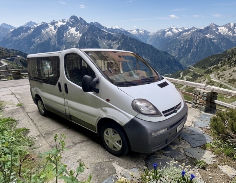 OPEL VIVARO DIESEL