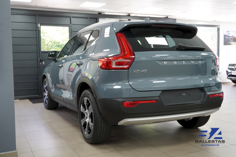 VOLVO XC40 B4 197CV AWD REGISTRATION