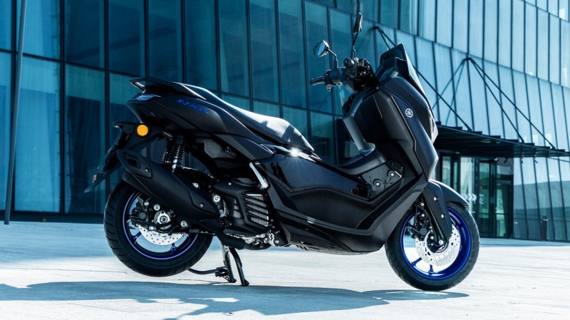 YAMAHA NMAX 125