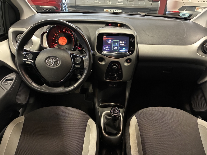 TOYOTA AIGO 1.0 VVT-I