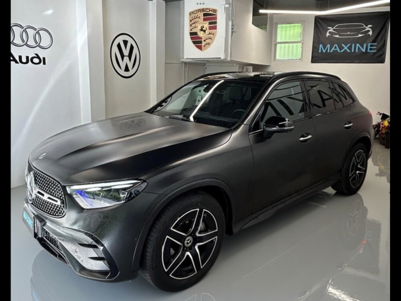 MERCEDES GLC 300 AMG