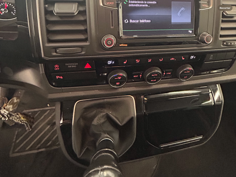 VW MULTIVAN 2.0 TDI