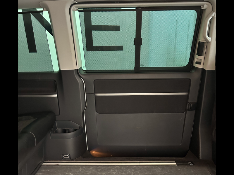 VW MULTIVAN 2.0 TDI