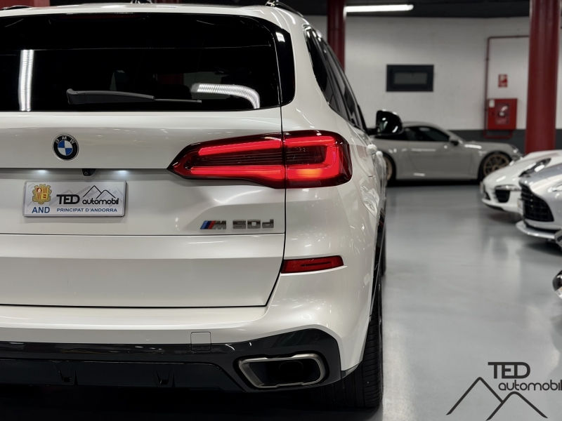 BMW X5 M50D 400cv