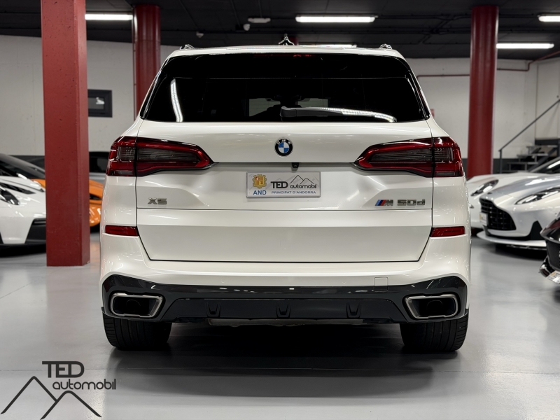 BMW X5 M50D 400cv
