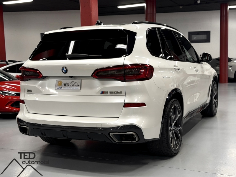 BMW X5 M50D 400cv