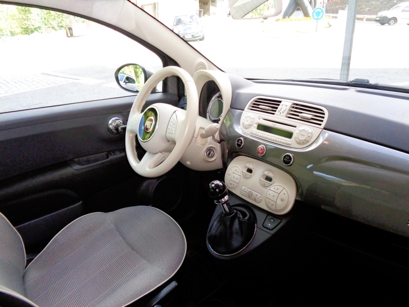 FIAT 500 1.2 AND LOUNGE