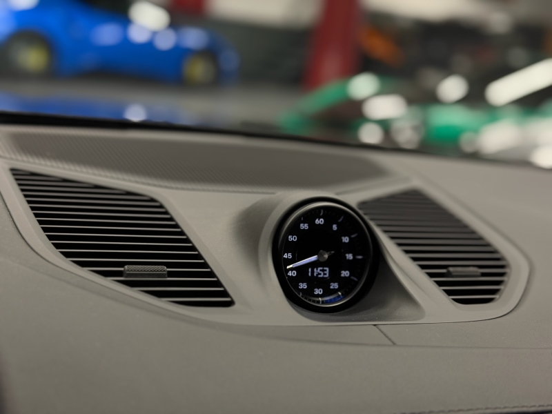 Porsche Cayenne Coupe E-Hybrid 470cv