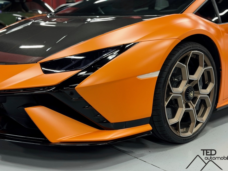 Lamborghini Huracan Tecnica RWD 640cv