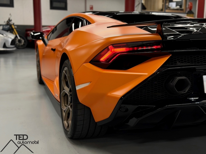 Lamborghini Huracan Tecnica RWD 640cv