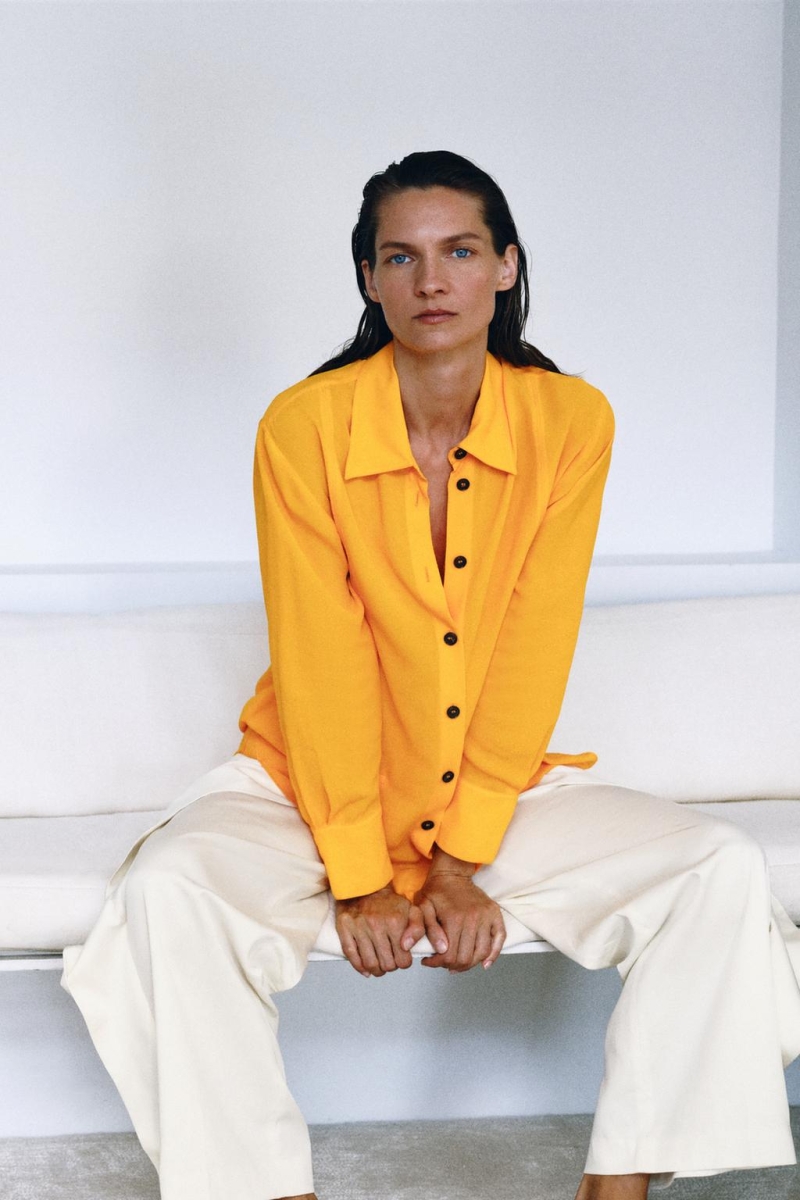 ZARA is looking for: