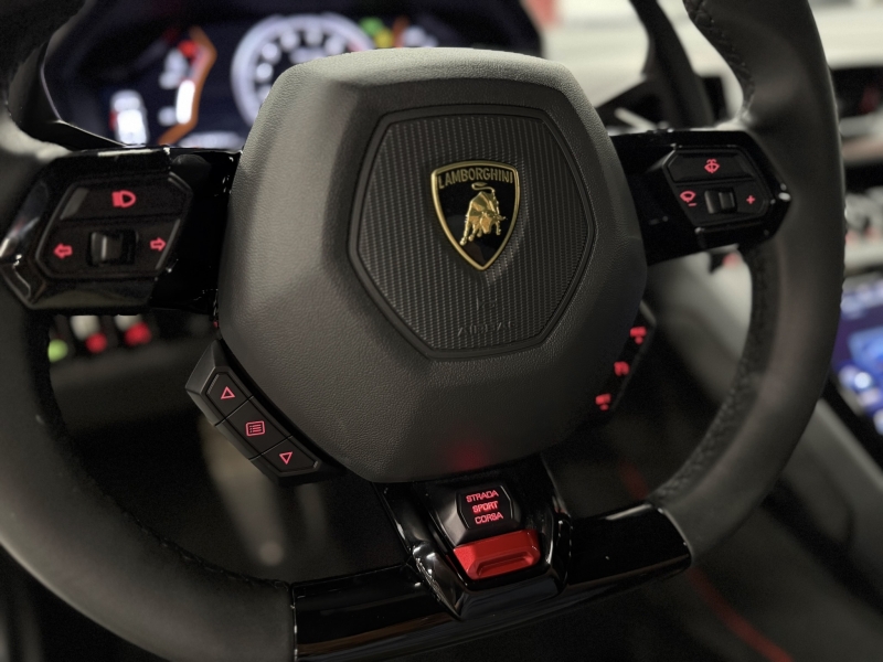 Lamborghini Huracan Evo LP640-4