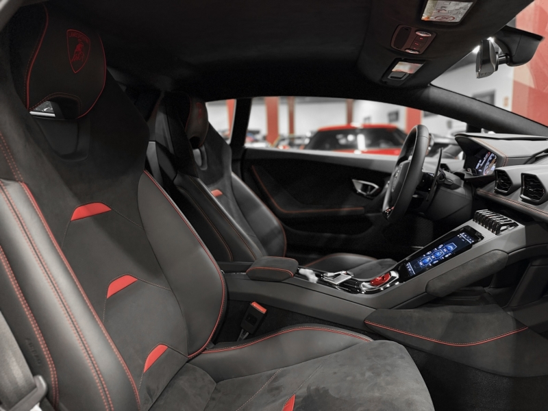 Lamborghini Huracan Evo LP640-4