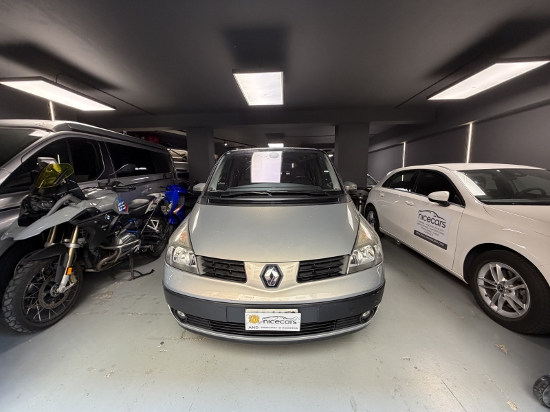 Renault Espace 2.2 D Turbo 150cv