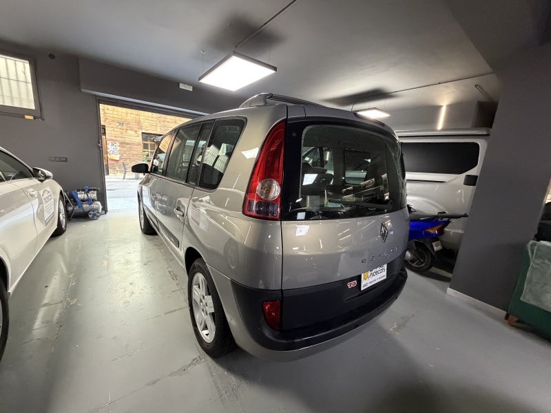 Renault Espace 2.2 D Turbo 150cv