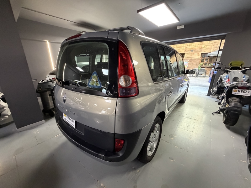 Renault Espace 2.2 D Turbo 150cv