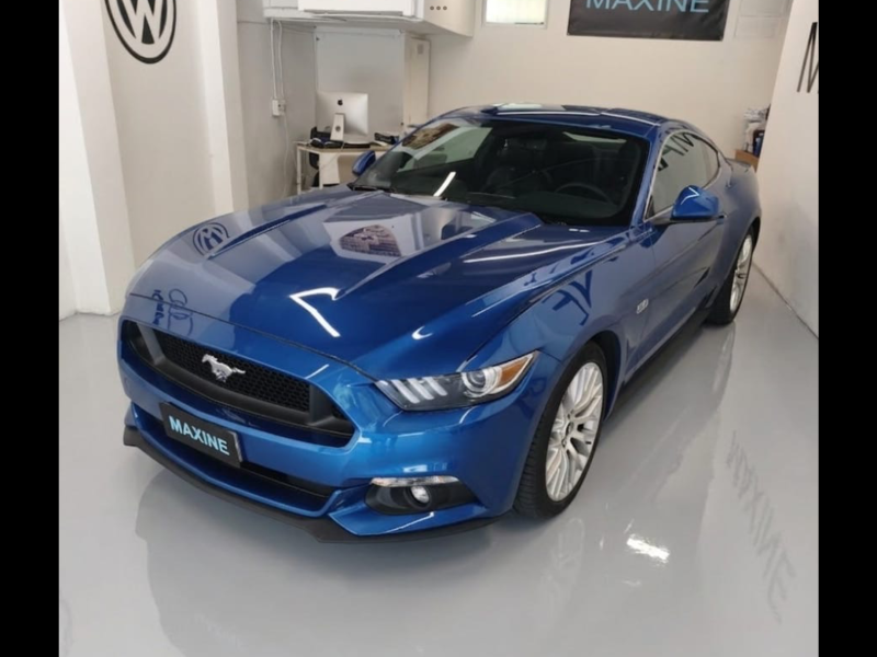 FORD MUSTANG 5.0 V8