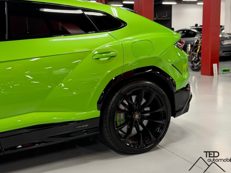 Lamborghini Urus SE 800cv