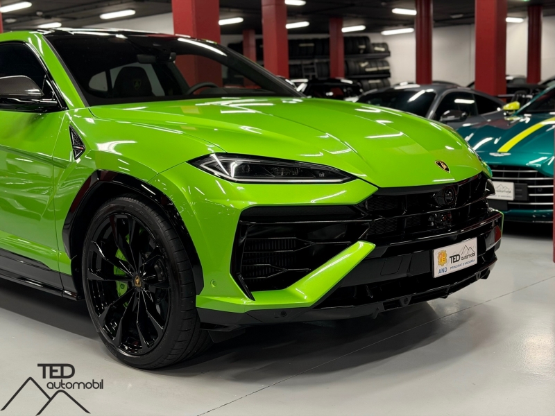 Lamborghini Urus SE 800cv