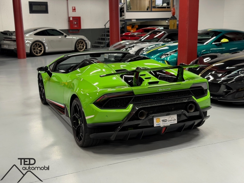 Lamborghini Huracan Performante Spider LP640cv