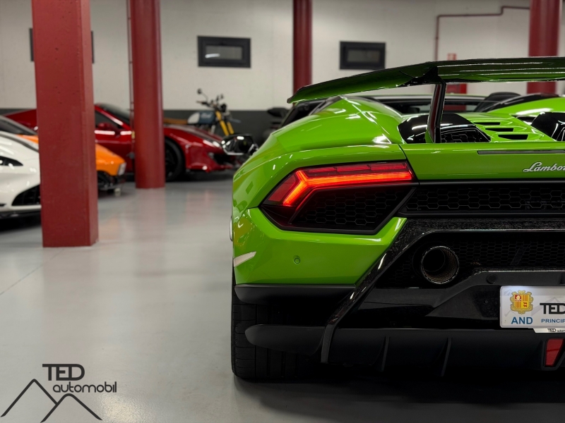 Lamborghini Huracan Performante Spider LP640cv